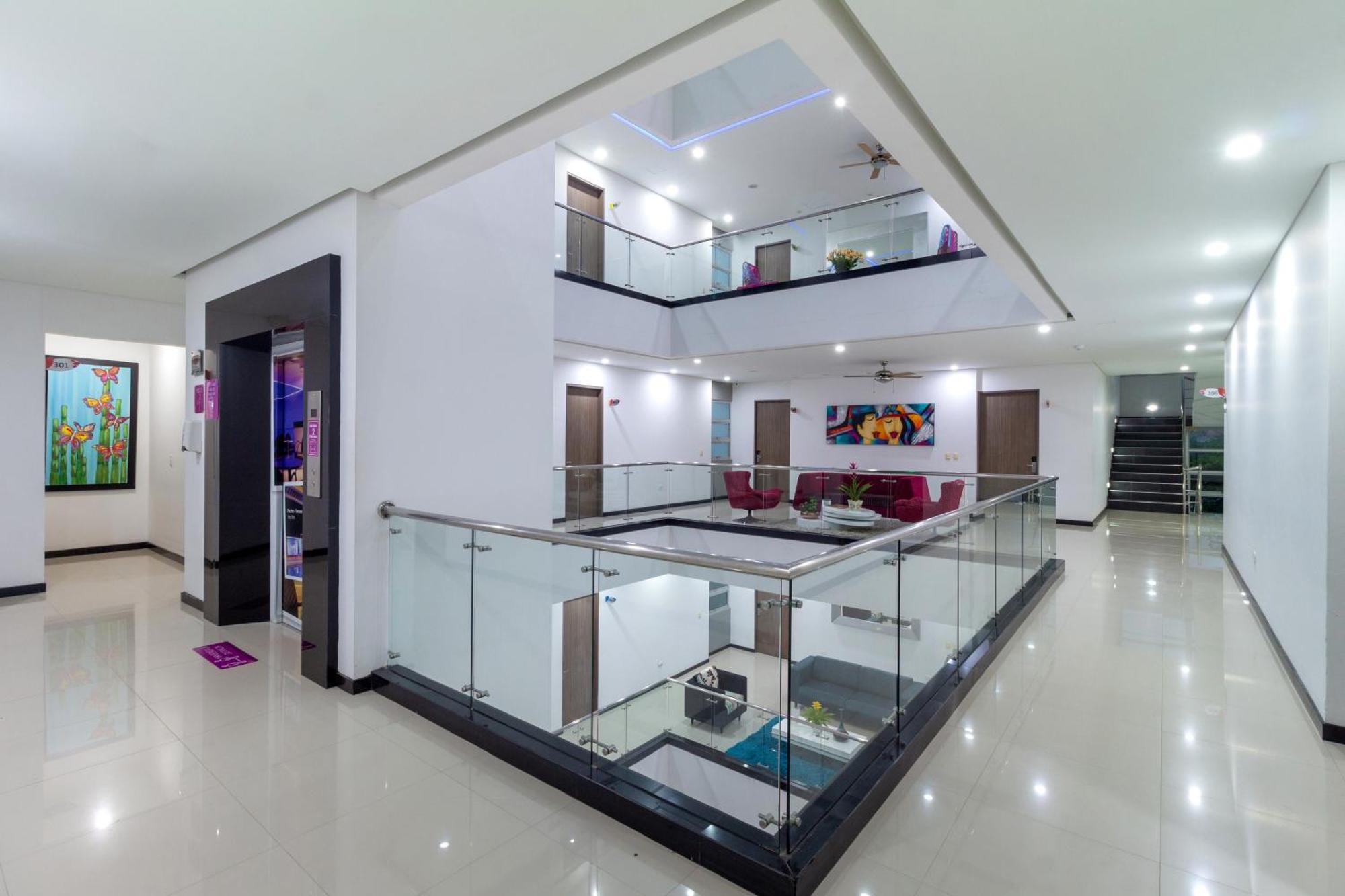 מונטריה Hotel Baroca מראה חיצוני תמונה