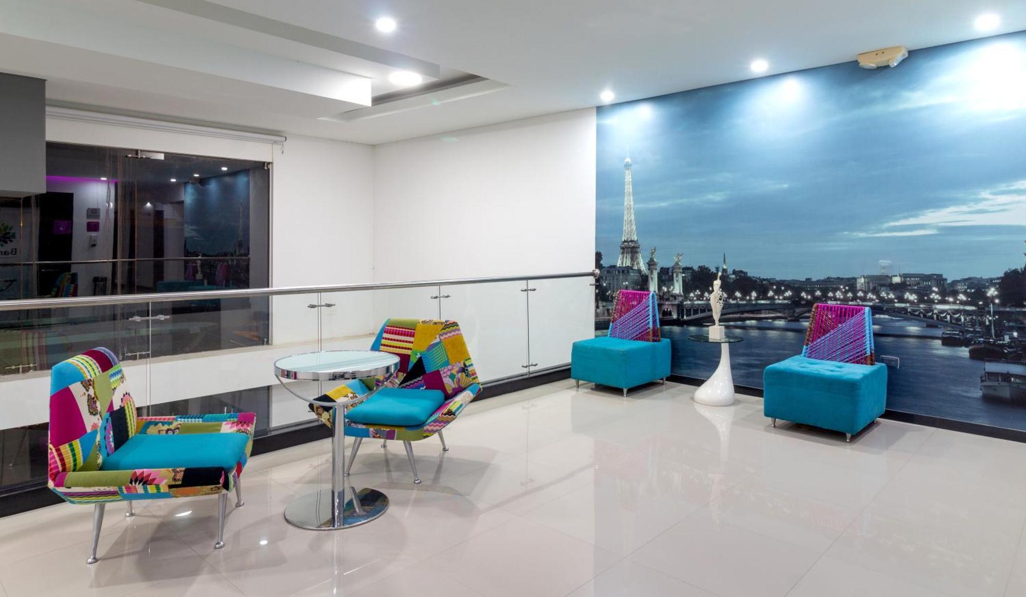 מונטריה Hotel Baroca מראה חיצוני תמונה