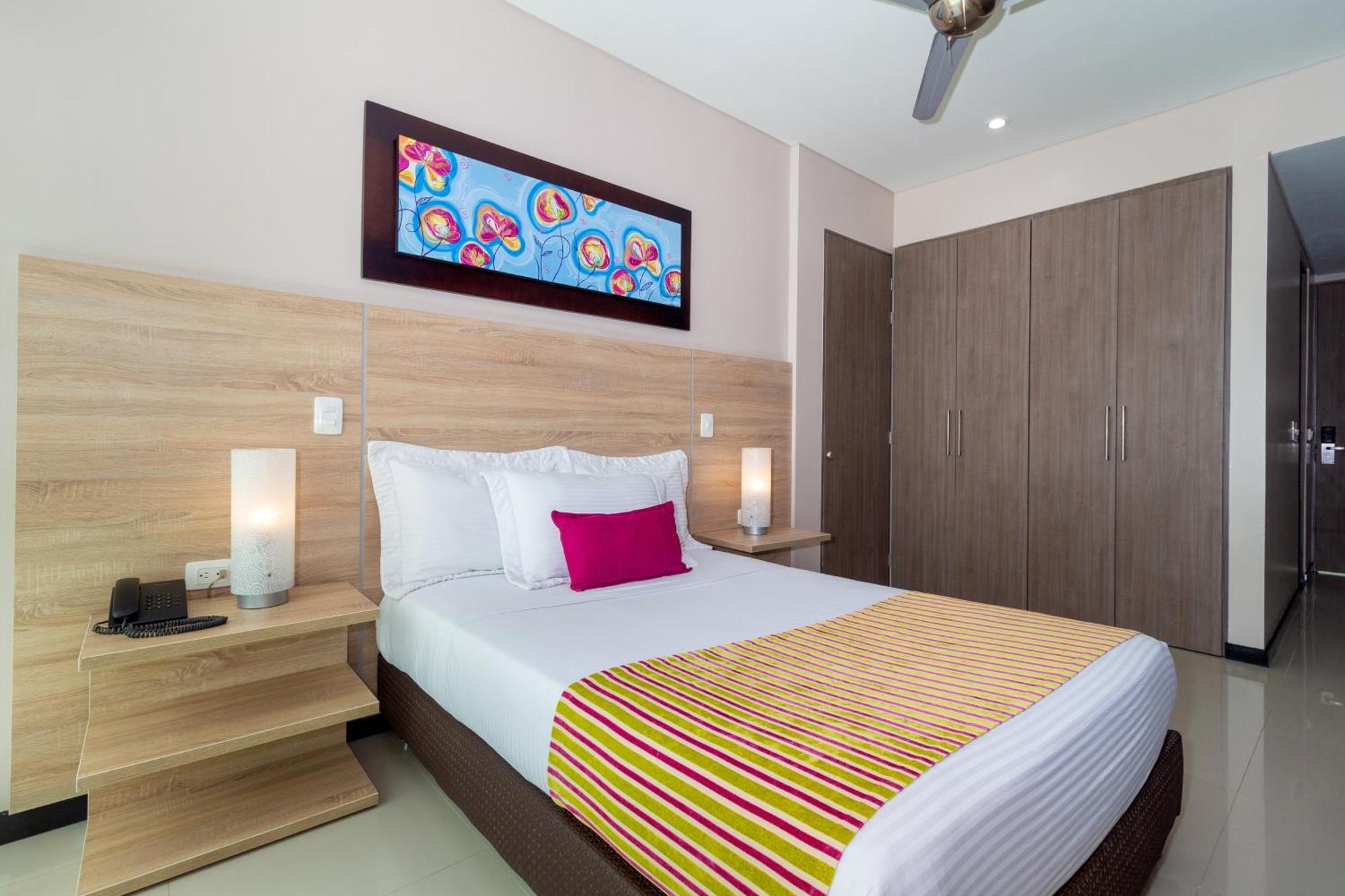מונטריה Hotel Baroca מראה חיצוני תמונה